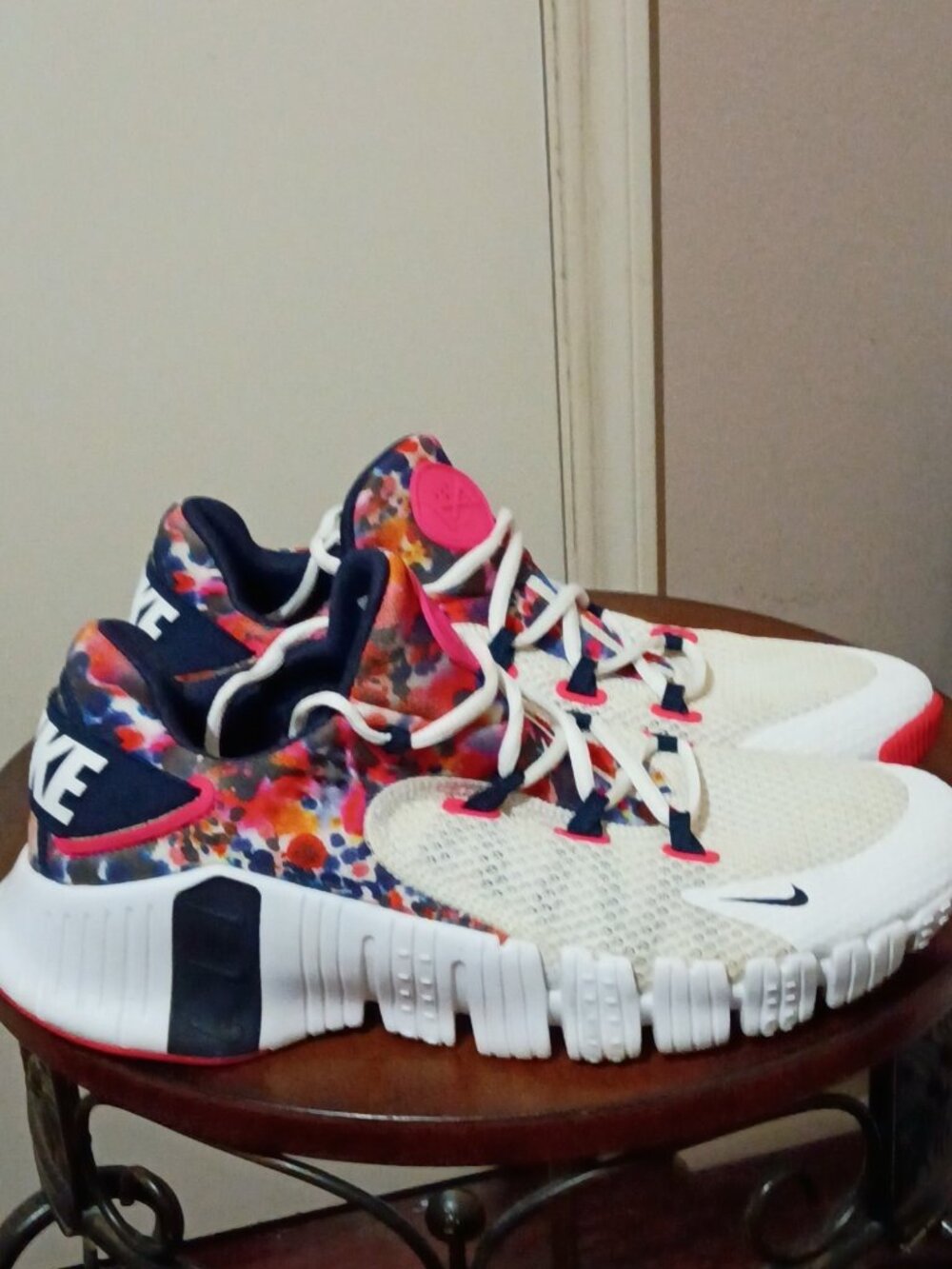 Nike PG 4 Shoes Women Size 11 White Multicolor Tie Dye CZ0596-101 Basketball